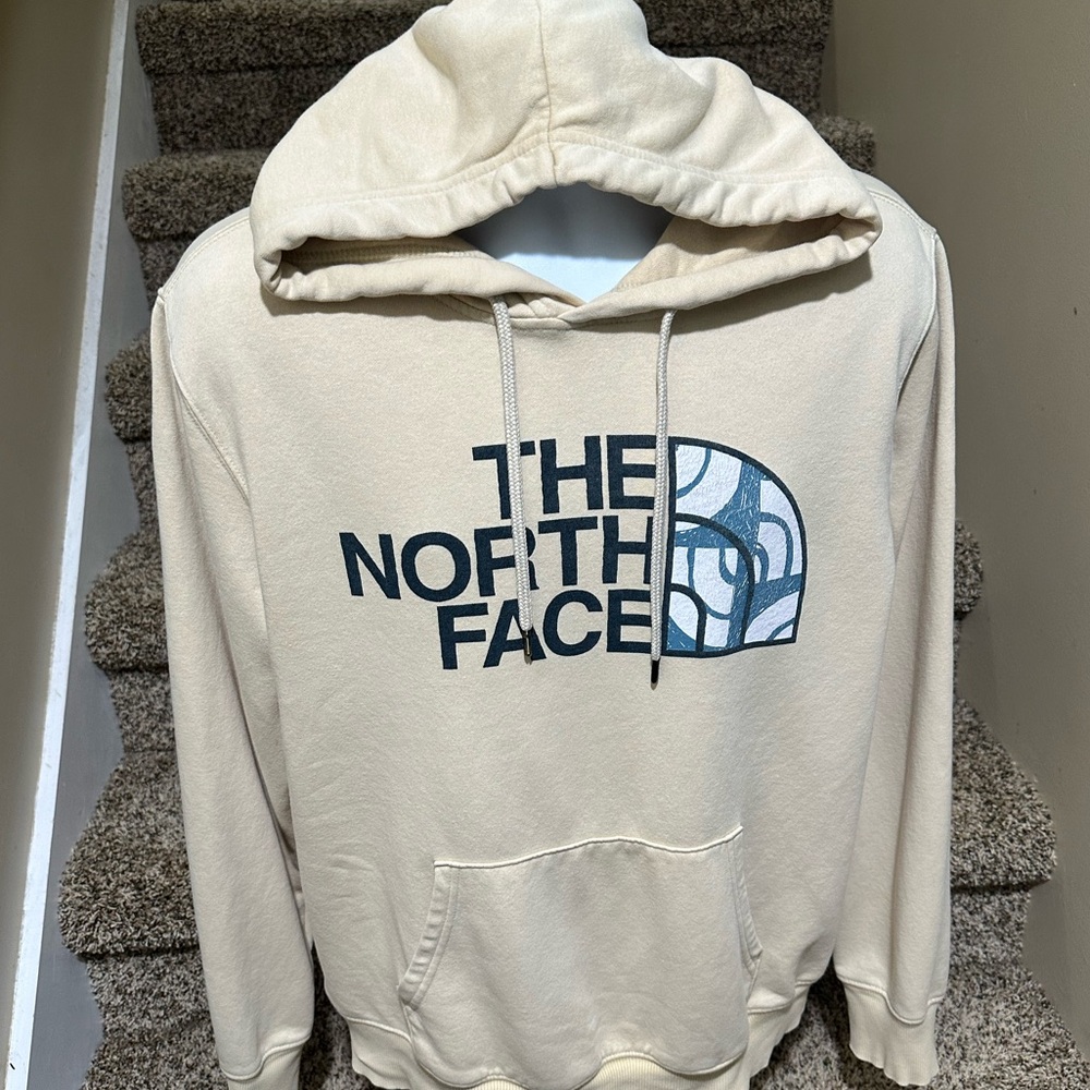 Authentic *The NORTH FACE* soft comfortable men’s pullover hoodie sweatshirt M